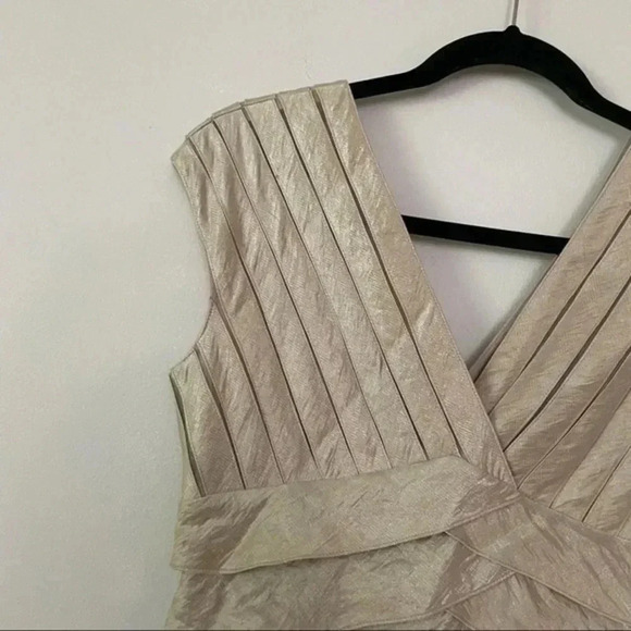 Adrianna Papell layered shimmer dress Size 4 - Picture 4 of 8